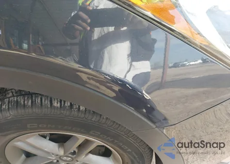 2017 Hyundai Santa Fe Sport 2.4L z USA, uszkodzony, nr VIN 5NMZU3LB4HH008575